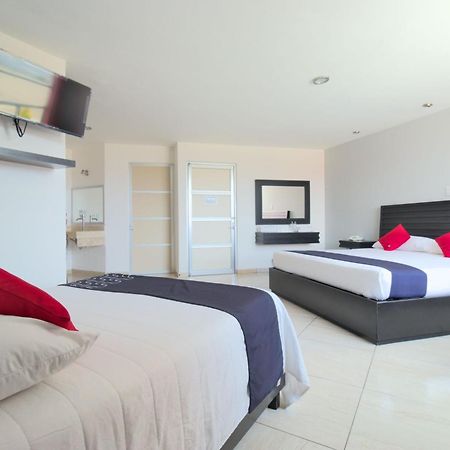 Hotel Euro Confort,Pachuca Экстерьер фото