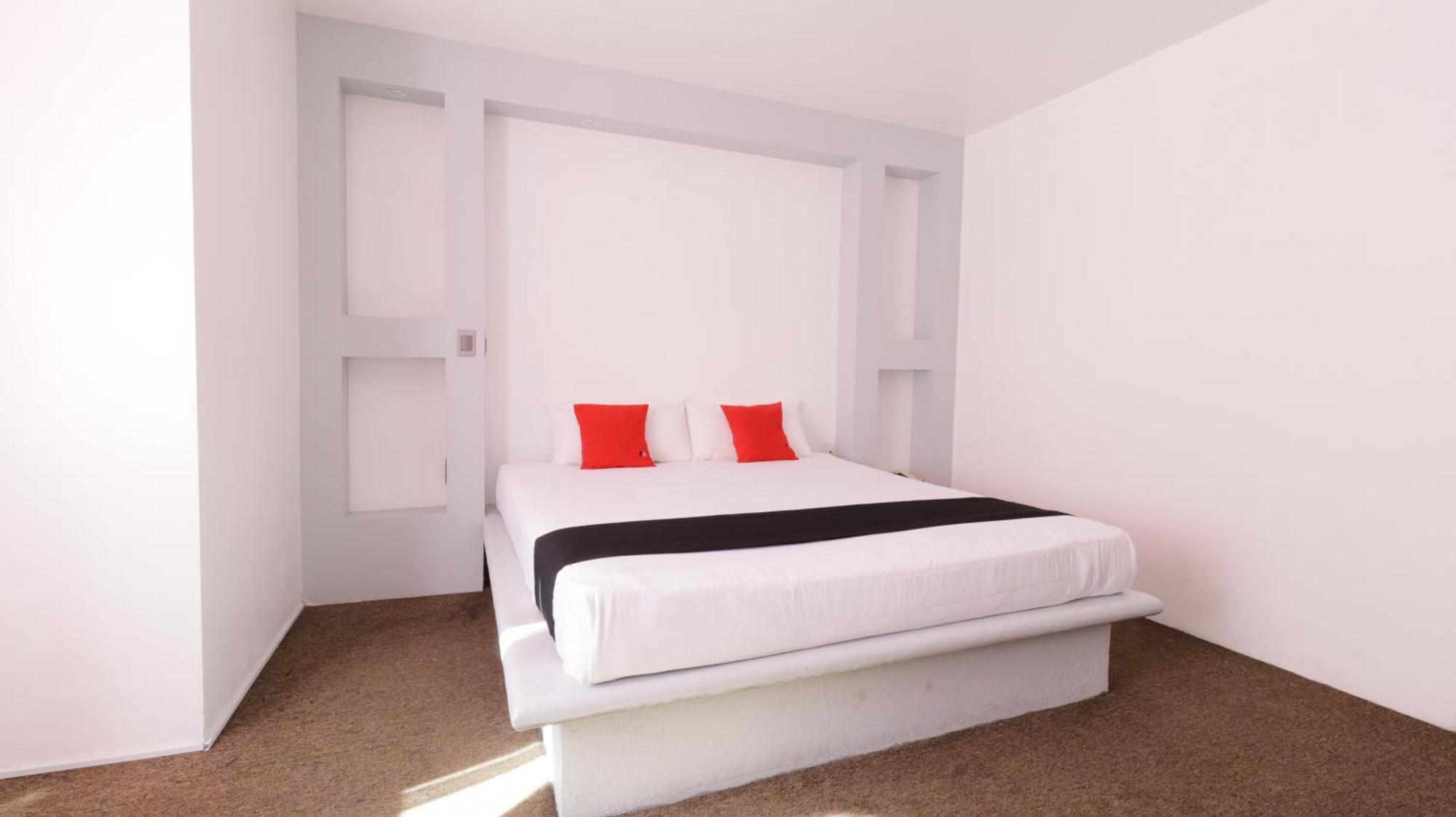 Hotel Euro Confort,Pachuca Экстерьер фото