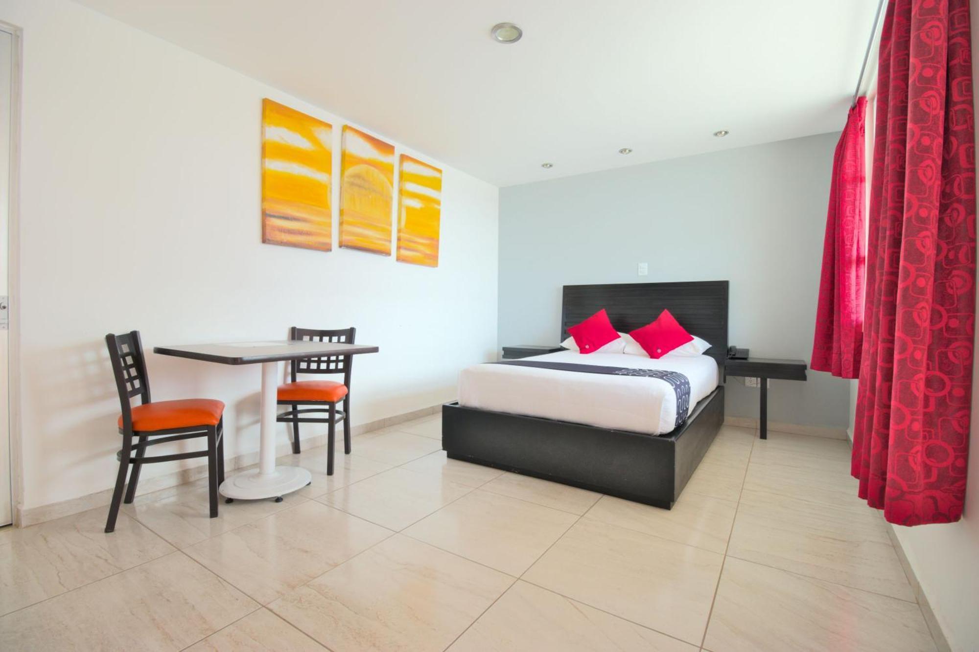 Hotel Euro Confort,Pachuca Экстерьер фото